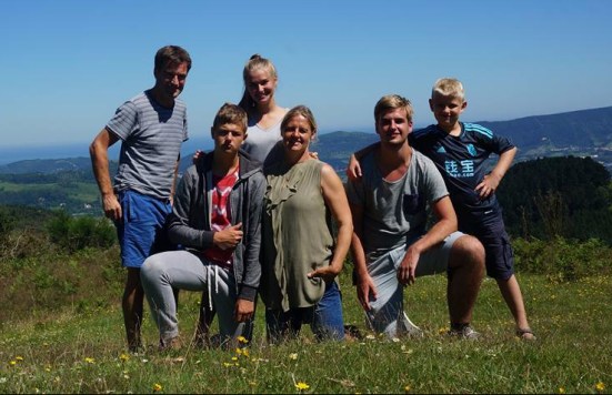 14199559_10209871306435339_4656965654632867554_n