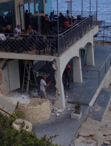 14642218_909693915801715_5287147490228964321_n